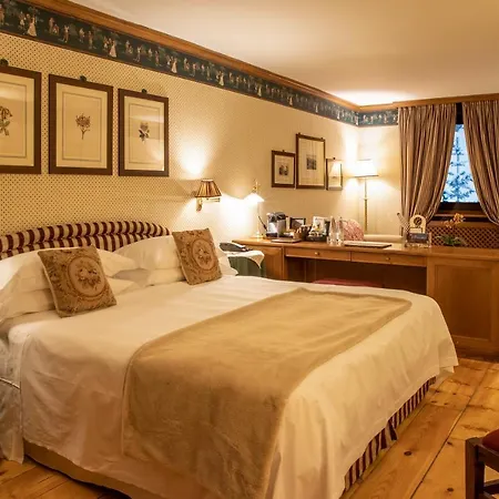 Hermitage Relais & Chateaux Hotel