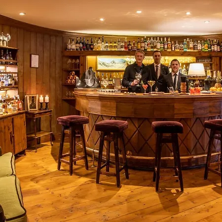 Hotel Hermitage Relais & Chateaux 5*