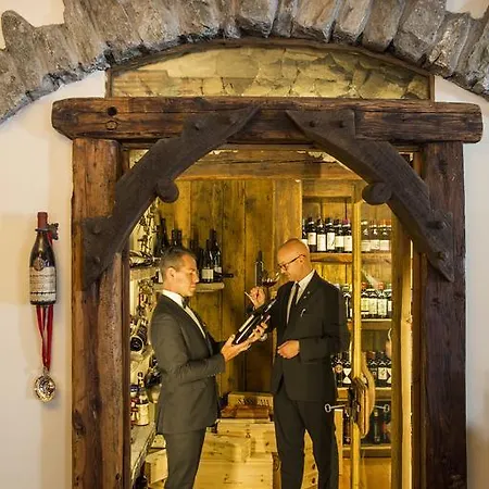 Hermitage Relais & Chateaux Hotel 5*