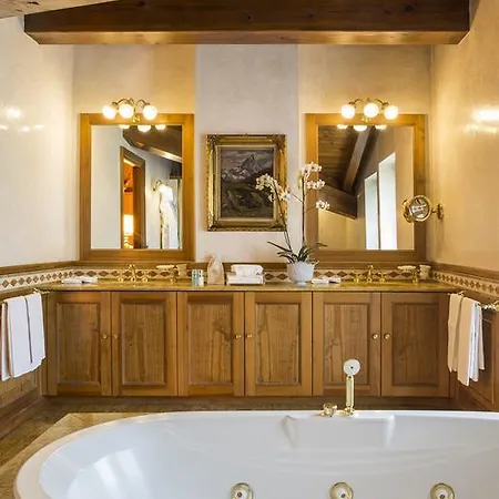 Hermitage Relais & Chateaux Hotel