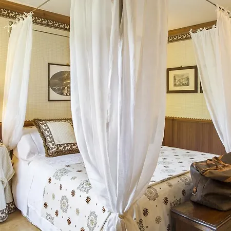 Hotel Hermitage Relais & Chateaux 5*