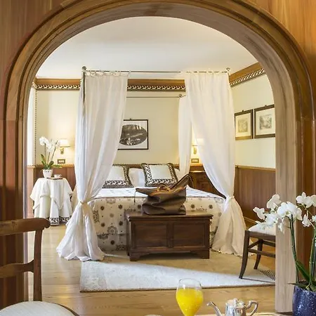 Hotel Hermitage Relais & Chateaux