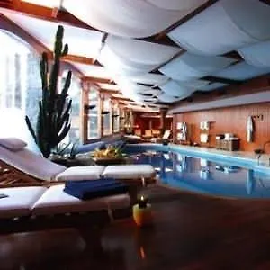 Hermitage Relais & Chateaux 5*