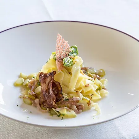 Hotel Hermitage Relais & Chateaux