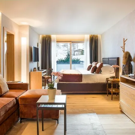 Hermitage Relais & Chateaux Hotel 5*