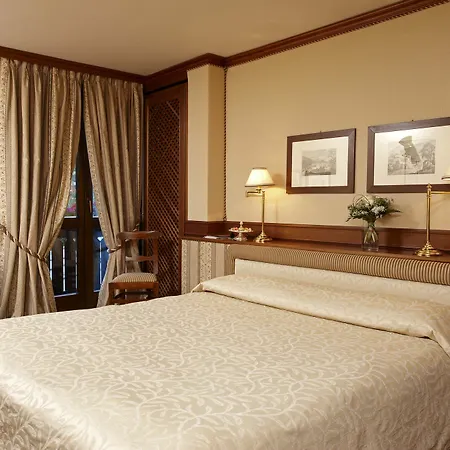 Hermitage Relais & Chateaux Hotel
