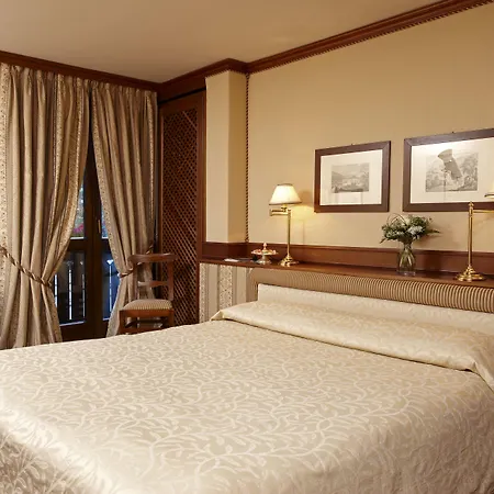 Hermitage Relais & Chateaux Szálloda