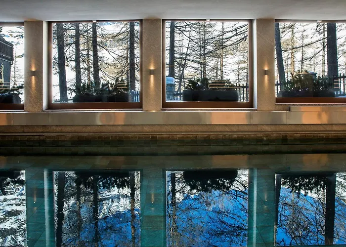 Hermitage Relais & Chateaux Hotel 5*